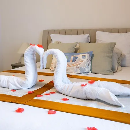 La Fee D'or - T3 Luxe - Disneyland Paris 谢西