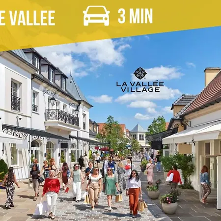 La Fee D'or - T3 Luxe - Disneyland Paris *